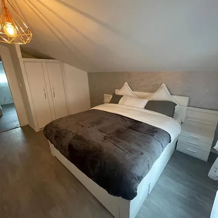 Maisonnette Avec Terrasse Πανσιόν *