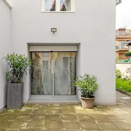 Πανσιόν Maisonnette Avec Terrasse *
